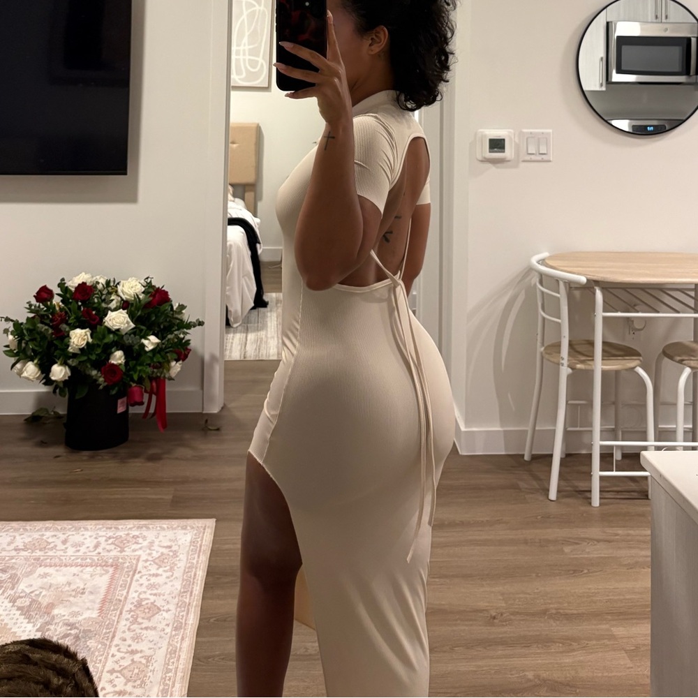 SHEIN Cream Midi Polo Dress - Picture 3 of 3